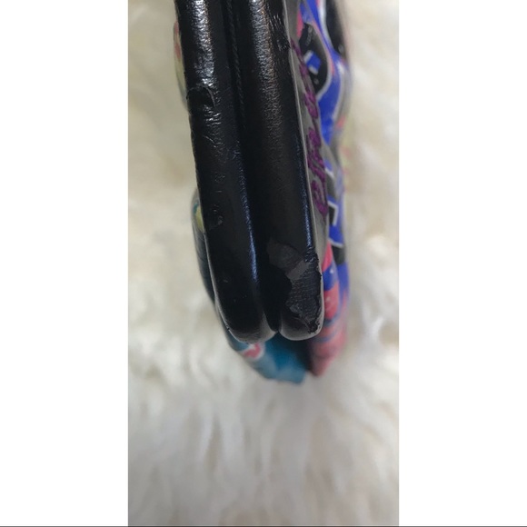 etnies clasp frame clutch purse comic print - Picture 4 of 5